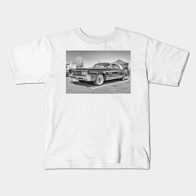 1965 Chrysler Imperial Crown Hardtop Sedan Kids T-Shirt by Gestalt Imagery